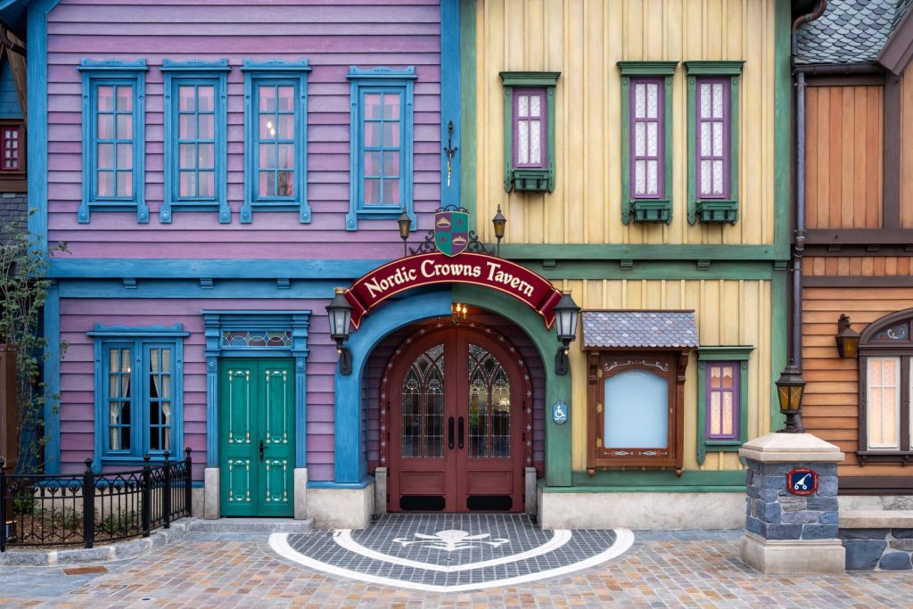 Nordic Crowns Tavern Disney Adventure World 2026